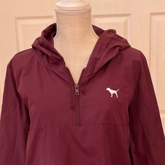 PINK Victoria’s Secret Anorak, Burgundy, Size M/L - Picture 2 of 5